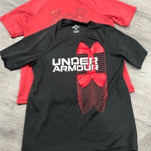 Under Armour Kids' Black and Red Short Sleeve Tee